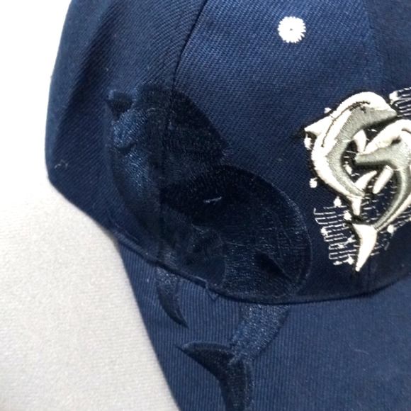 Dalphin Tourist Bahamas Cap - Picture 3 of 7